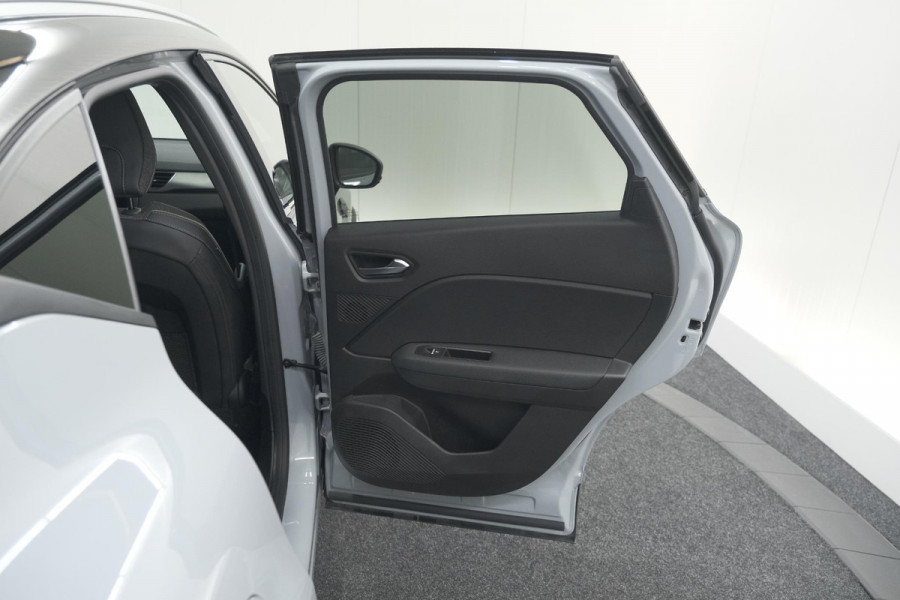 Renault Captur 1.6 E-Tech Full Hybrid 145 Techno | Camera | Navigatie | Apple Carplay | Parkeersensoren