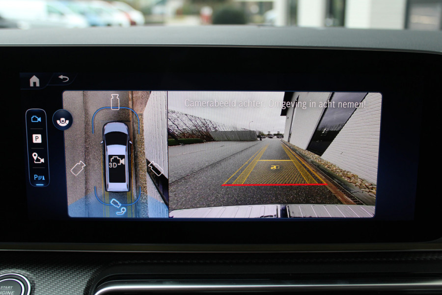 Mercedes-Benz V-Klasse 300d / AMG / Exclusive / DC / 4-matic / Luchtvering / Pano / 360 Cam / Burmester / Vol Opties / NIEUWSTAAT.