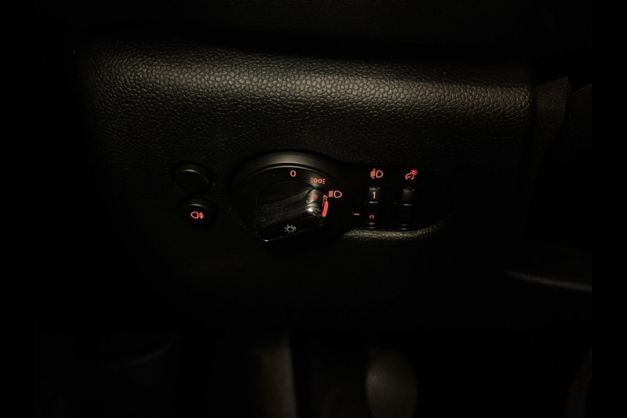MINI Mini 1.5 One First / NL-auto / CarPlay / Navi