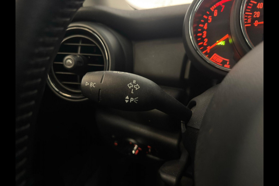 MINI Mini 1.5 One First / NL-auto / CarPlay / Navi
