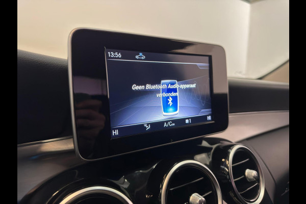 Mercedes-Benz C-Klasse 180 / Sfeerverlichting / Stoelverwarming