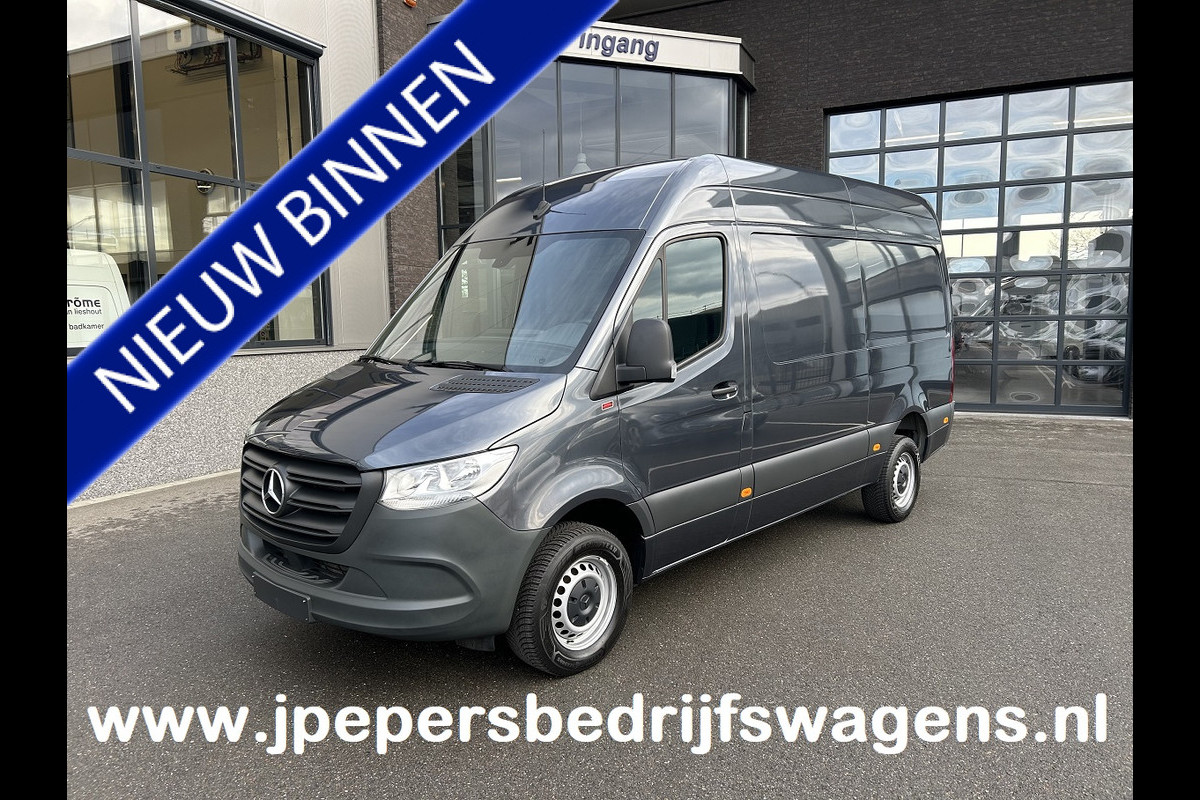 Mercedes-Benz Sprinter 317 CDI L2 H2 MBUX / Camera / Carplay navigatie / Airco