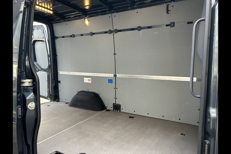 Mercedes-Benz Sprinter 317 CDI L2 H2 MBUX / Camera / Carplay navigatie / Airco