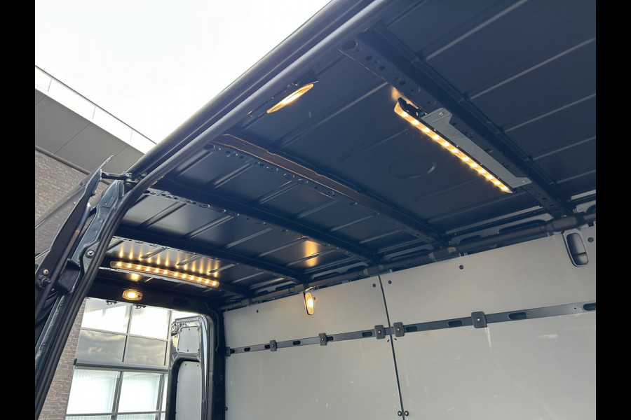 Mercedes-Benz Sprinter 317 CDI L2 H2 MBUX / Camera / Carplay navigatie / Airco