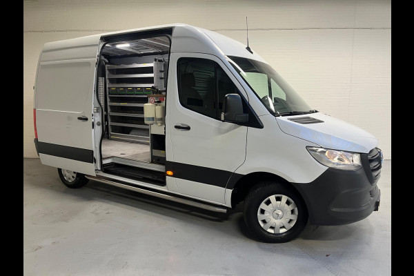 Mercedes-Benz Sprinter Servicewagen 311 2.2 CDI euro6 L2H2, Inrichting, Omvormer V230, Compressor, Oprijplaat, RIJKLAARPRIJS!