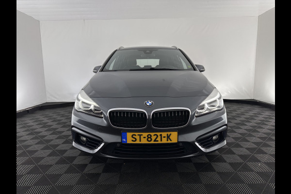 BMW 2 Serie Active Tourer 216d Corporate Lease High Executive Aut. *HEAD-UP | LEATHER | FULL-LED | HEATED-COMFORTSEATS | NAVI-FULLMAP | ECC | PDC | CRUISE | 18''ALU*