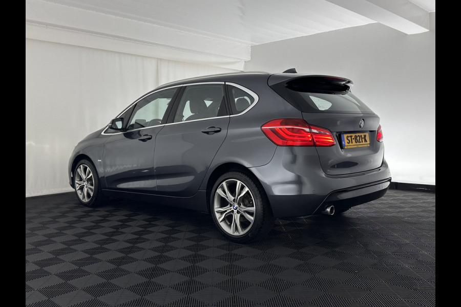 BMW 2 Serie Active Tourer 216d Corporate Lease High Executive Aut. *HEAD-UP | LEATHER | FULL-LED | HEATED-COMFORTSEATS | NAVI-FULLMAP | ECC | PDC | CRUISE | 18''ALU*