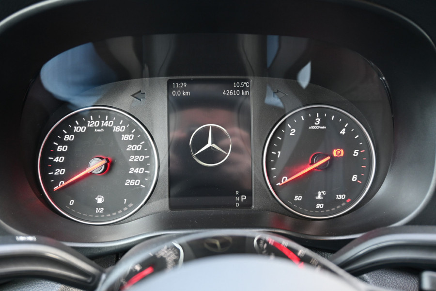 Mercedes-Benz Vito 116 CDI L3 Pro/Select 2500 Kg Trekhaak, Bumpers in kleur, Navigatie en Smartphone integratie, Led verlichting, Etc.