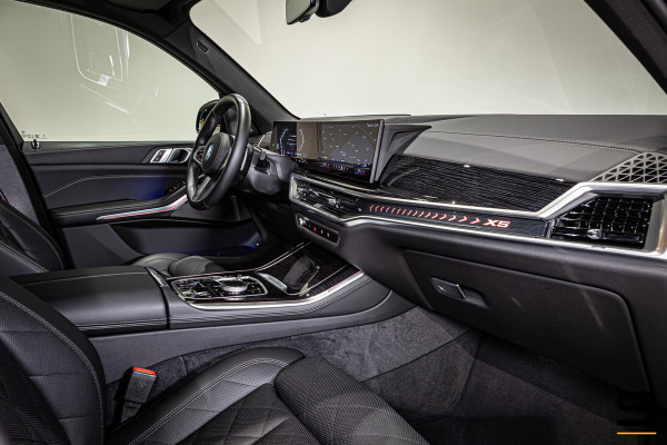 BMW X5 XDrive50e|M-sport Pro|Fis €99.000,-|Comfort stoel|H&K