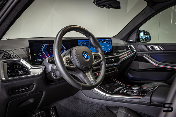 BMW X5 XDrive50e|M-sport Pro|Fis €99.000,-|Comfort stoel|H&K