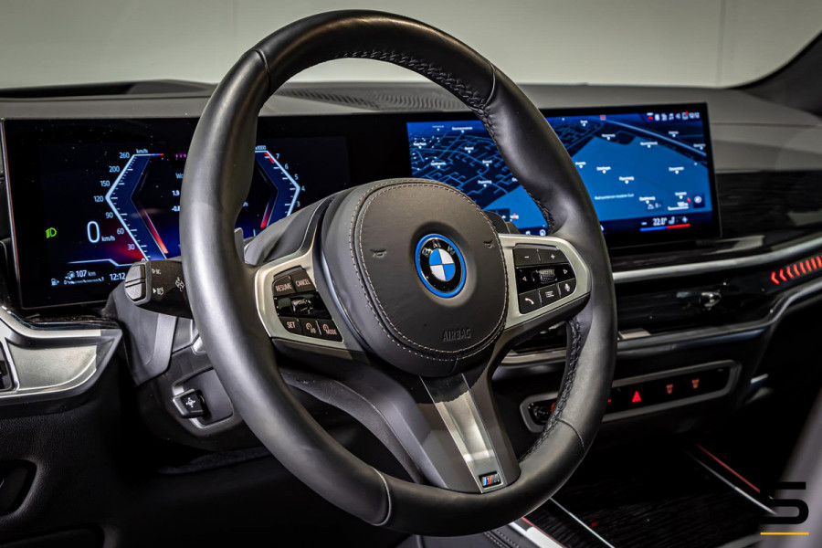 BMW X5 XDrive50e|M-sport Pro|Fis €99.000,-|Comfort stoel|H&K