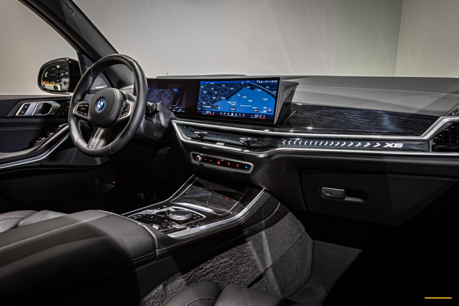 BMW X5 XDrive50e|M-sport Pro|Fis €99.000,-|Comfort stoel|H&K