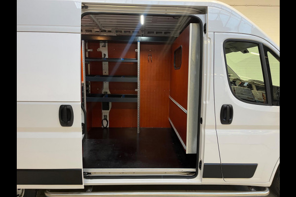 Opel Movano Servicewagen 2.2D 140pk euro6 L2H2 Edition 3Persoons Sortimo Inrichting, Trekhaak, Nederlandse bus! RIJKLAARPRIJS!