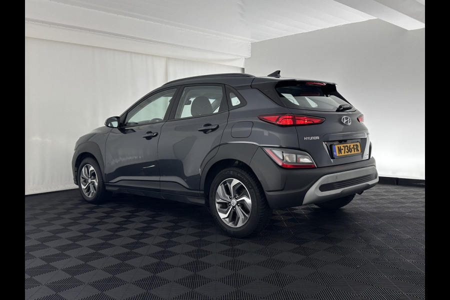 Hyundai Kona 1.6 GDI HEV Comfort Smart (INCL-BTW) Aut. *NAVI-FULLMAP | DIGI-COCKPIT | ADAPTIVE-CRUISE | | KEYLESS | CAMERA | HEAD-UP | SHIFT-PADDLES | DAB | COMFORT-SEATS | 16 "ALU*
