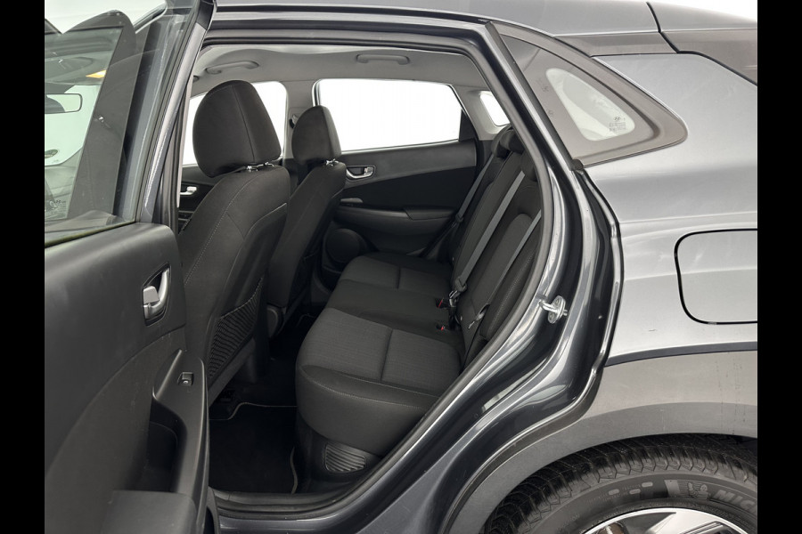 Hyundai Kona 1.6 GDI HEV Comfort Smart (INCL-BTW) Aut. *NAVI-FULLMAP | DIGI-COCKPIT | ADAPTIVE-CRUISE | | KEYLESS | CAMERA | HEAD-UP | SHIFT-PADDLES | DAB | COMFORT-SEATS | 16 "ALU*