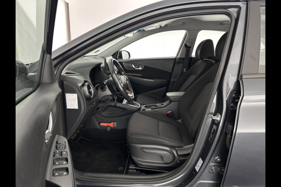 Hyundai Kona 1.6 GDI HEV Comfort Smart (INCL-BTW) Aut. *NAVI-FULLMAP | DIGI-COCKPIT | ADAPTIVE-CRUISE | | KEYLESS | CAMERA | HEAD-UP | SHIFT-PADDLES | DAB | COMFORT-SEATS | 16 "ALU*