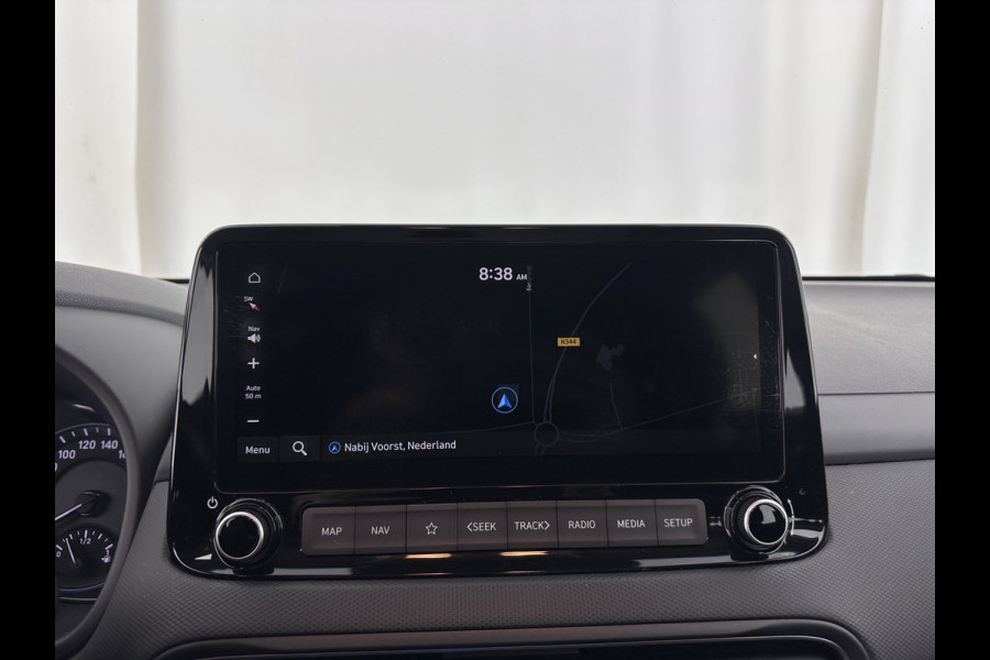 Hyundai Kona 1.6 GDI HEV Comfort Smart (INCL-BTW) Aut. *NAVI-FULLMAP | DIGI-COCKPIT | ADAPTIVE-CRUISE | | KEYLESS | CAMERA | HEAD-UP | SHIFT-PADDLES | DAB | COMFORT-SEATS | 16 "ALU*