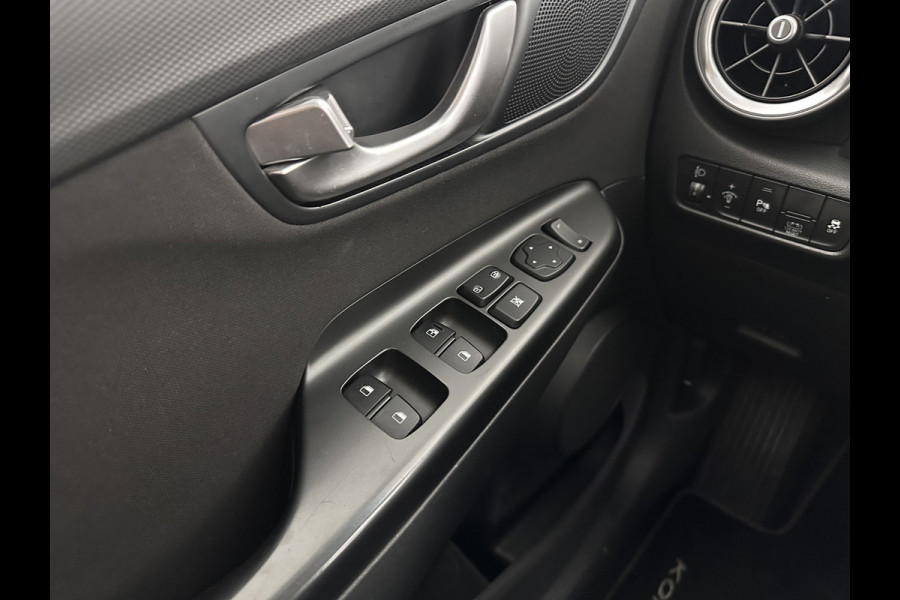 Hyundai Kona 1.6 GDI HEV Comfort Smart (INCL-BTW) Aut. *NAVI-FULLMAP | DIGI-COCKPIT | ADAPTIVE-CRUISE | | KEYLESS | CAMERA | HEAD-UP | SHIFT-PADDLES | DAB | COMFORT-SEATS | 16 "ALU*