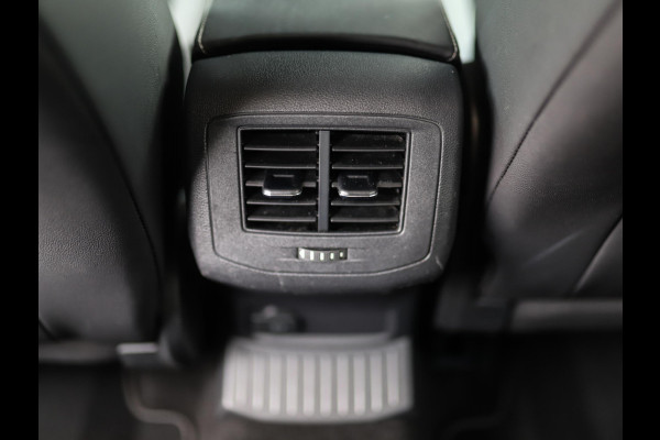 Volkswagen T-Roc 1.5 TSI Sport Business R -Line | Camera | Virtual Cockpit | Keyless