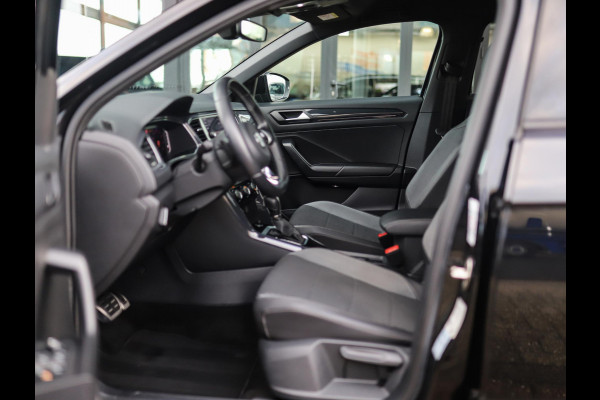 Volkswagen T-Roc 1.5 TSI Sport Business R -Line | Camera | Virtual Cockpit | Keyless