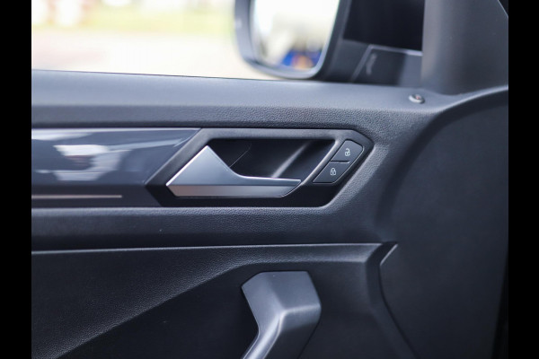 Volkswagen T-Roc 1.5 TSI Sport Business R -Line | Camera | Virtual Cockpit | Keyless
