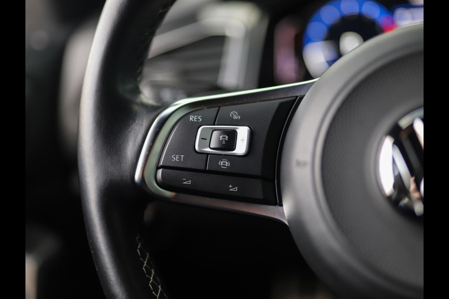 Volkswagen T-Roc 1.5 TSI Sport Business R -Line | Camera | Virtual Cockpit | Keyless