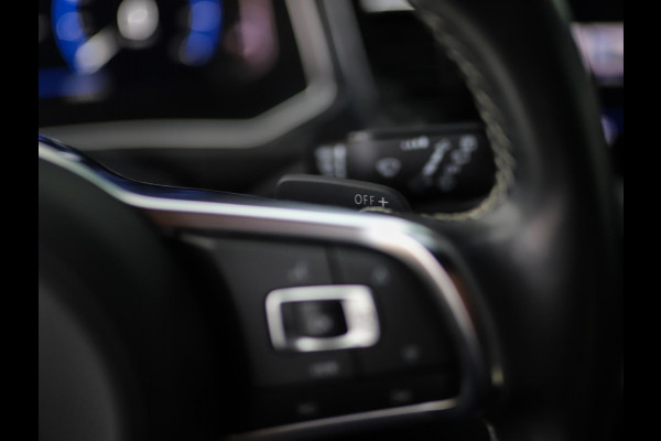 Volkswagen T-Roc 1.5 TSI Sport Business R -Line | Camera | Virtual Cockpit | Keyless