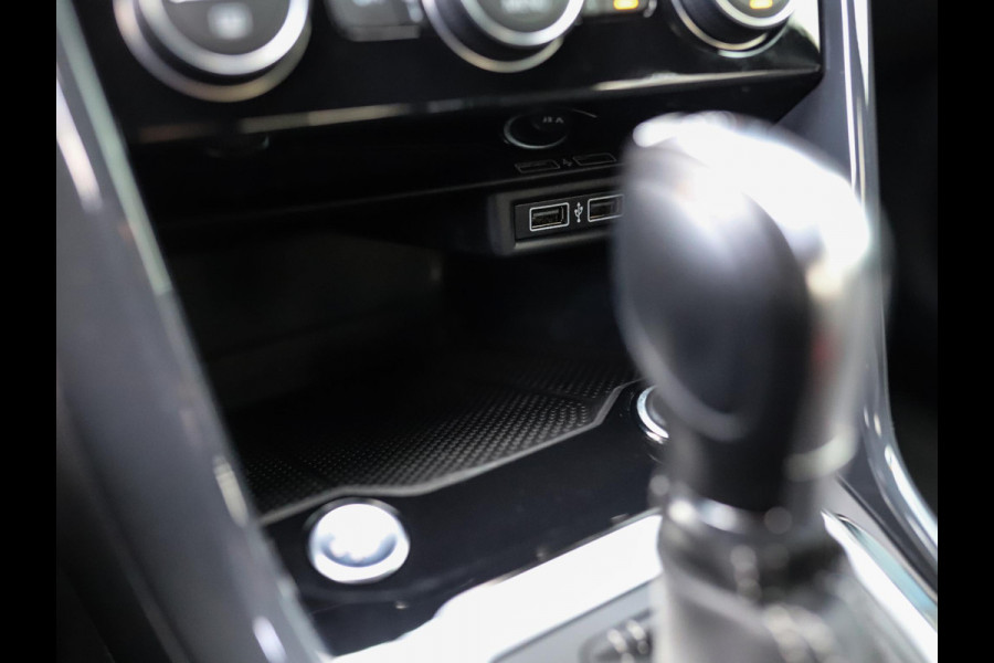 Volkswagen T-Roc 1.5 TSI Sport Business R -Line | Camera | Virtual Cockpit | Keyless