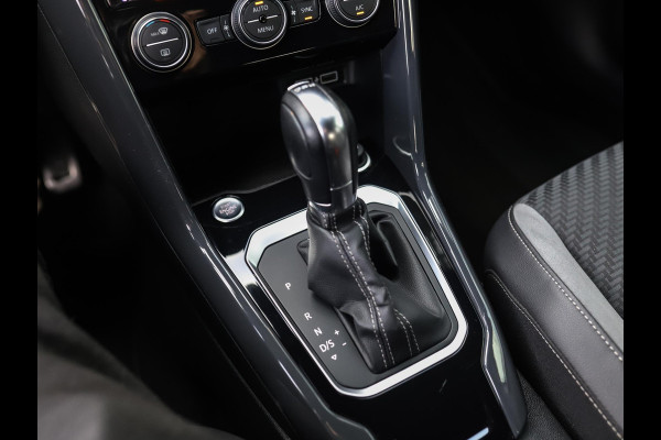 Volkswagen T-Roc 1.5 TSI Sport Business R -Line | Camera | Virtual Cockpit | Keyless