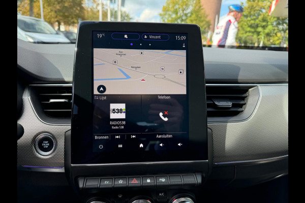 Renault Arkana 1.6 E-Tech Hybrid 145 Intens Virtual cockpit / Adapt cruise / Groot navi / Pensoren & camera