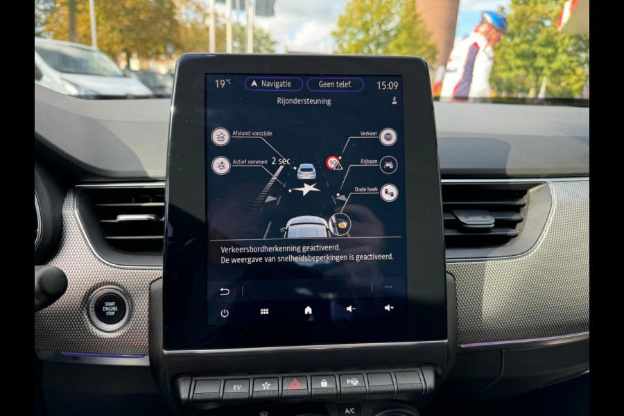 Renault Arkana 1.6 E-Tech Hybrid 145 Intens Virtual cockpit / Adapt cruise / Groot navi / Pensoren & camera