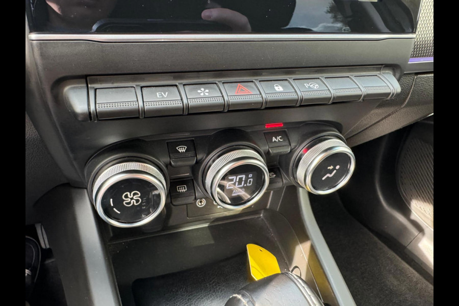 Renault Arkana 1.6 E-Tech Hybrid 145 Intens Virtual cockpit / Adapt cruise / Groot navi / Pensoren & camera