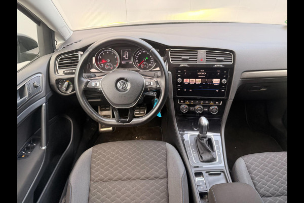 Volkswagen Golf 1.5 TSI Highline 7.5 DSG Join Stoelverw Clima Parkpilot Xenon Front assist