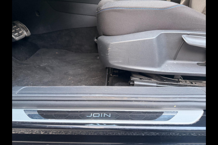 Volkswagen Golf 1.5 TSI Highline 7.5 DSG Join Stoelverw Clima Parkpilot Xenon Front assist