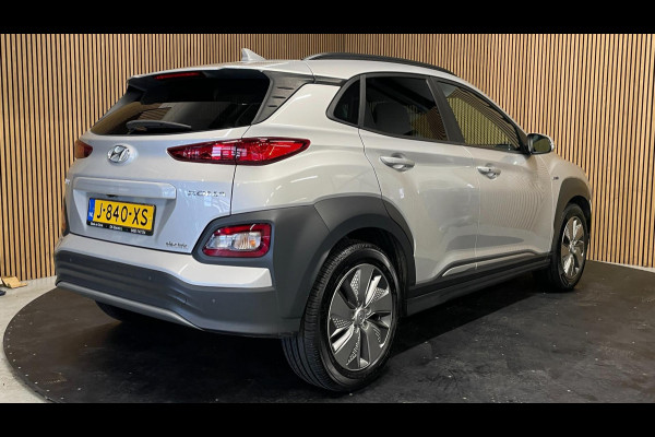 Hyundai Kona EV Fashion 64 kWh|100% SOH|FACELIFT|3-FASE|1/2 LEDER|ACC|NAVI|CAMERA|CARPLAY|STOELVERW|NAVI|ORG.NL|NAP|1e EIG.|IN.BTW