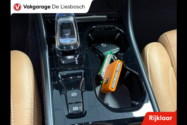 Volvo XC40 1.5 T4 Recharge Inscription / panoramadak /360 camera / leder / Harman-Kardon / trekhaak