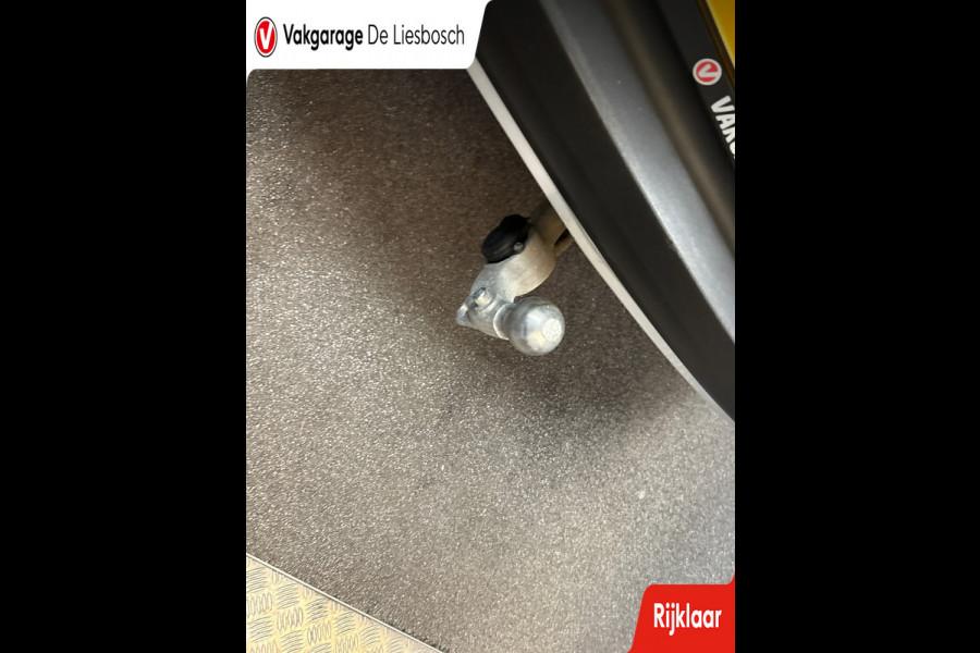 Volvo XC40 1.5 T4 Recharge Inscription / panoramadak /360 camera / leder / Harman-Kardon / trekhaak