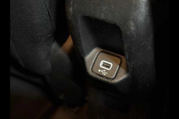 Jeep Renegade 1.4 MultiAir Night Eagle II Limited Automaat | Trekhaak | Navigatie | Adaptive Cruise Control | PDC voor + achter