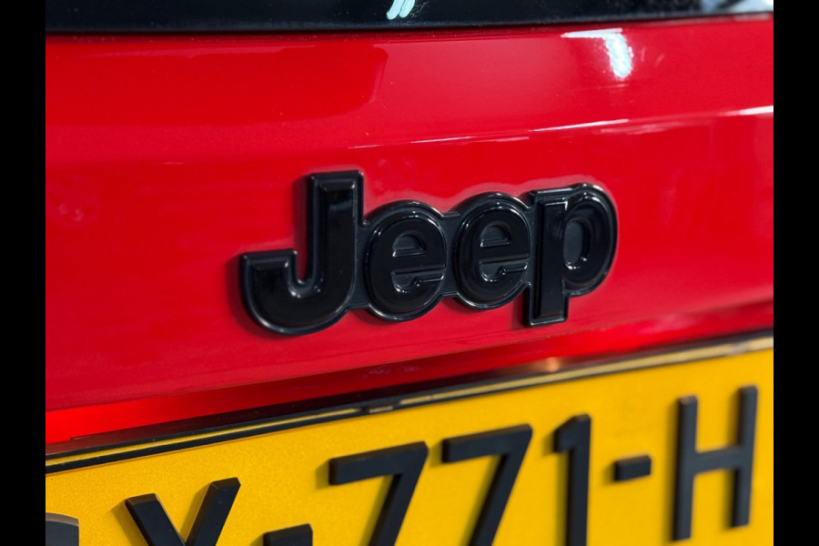 Jeep Renegade 1.4 MultiAir Night Eagle II Limited Automaat | Trekhaak | Navigatie | Adaptive Cruise Control | PDC voor + achter