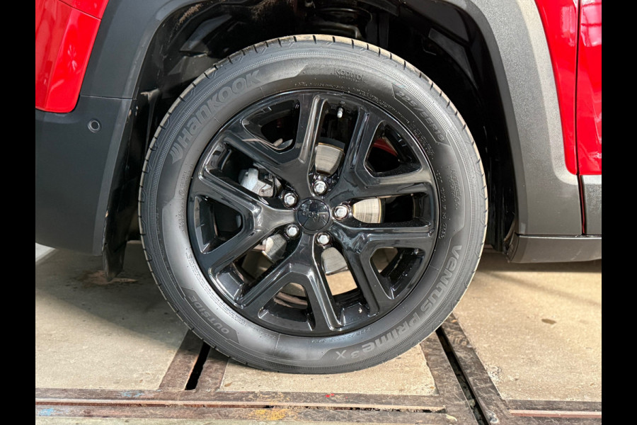 Jeep Renegade 1.4 MultiAir Night Eagle II Limited Automaat | Trekhaak | Navigatie | Adaptive Cruise Control | PDC voor + achter