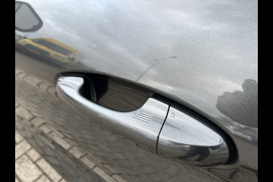 Ford Fiesta 1.5 EcoB. ST DEALERONDERHOUDEN! RECARO! MILLTEK! B&O! WINTERPACK