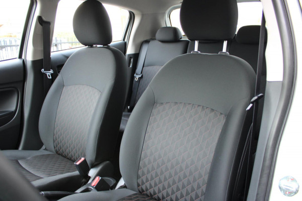 Mitsubishi Space Star 1.2 Connect+ Airco Apple Carplay Nap