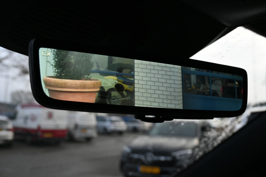 Mercedes-Benz V-Klasse 300d AMG L2 DC AMG pakket, Easy pakket, Winter pakket, Etc.