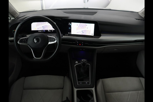 Volkswagen Golf 1.5 TSI Life Business | Matrix LED | Camera | Massage | Carplay | Keyless | Memory | Navigatie | Adaptive cruise | Side Assist | Sfeerverlichting | Climate control