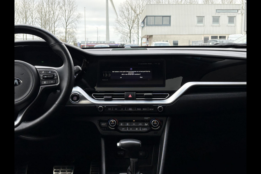 Kia Niro 1.6 GDi PHEV ExecutiveLine | Trekhaak | Leder | Schuifdak | Stoelverwarming/koeling |  Adaptive cruise control | JBL audio | Geheugenstoelen | Camera