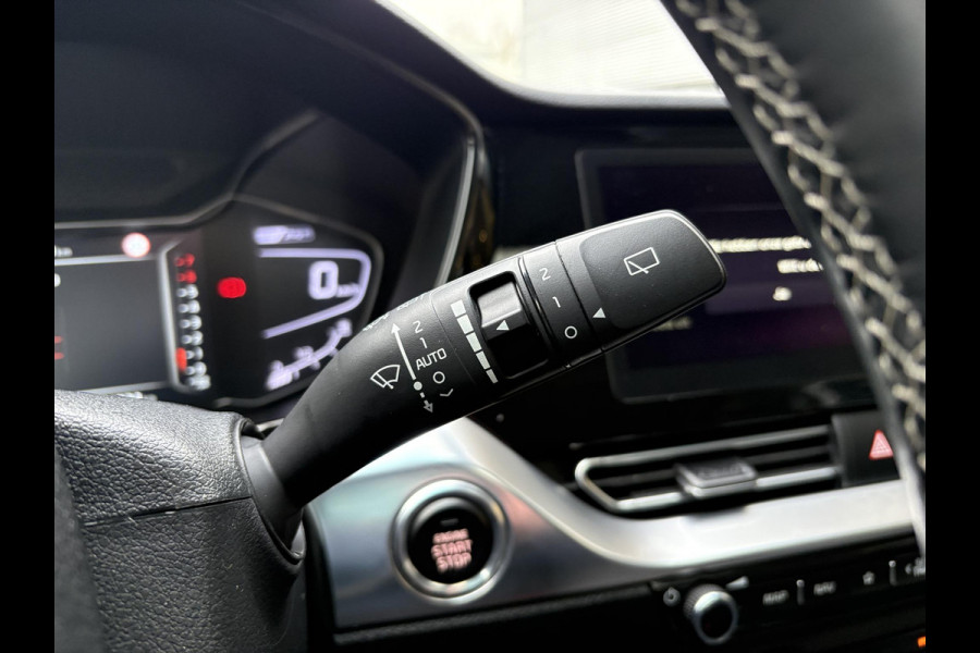 Kia Niro 1.6 GDi PHEV ExecutiveLine | Trekhaak | Leder | Schuifdak | Stoelverwarming/koeling |  Adaptive cruise control | JBL audio | Geheugenstoelen | Camera