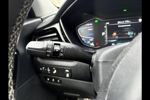 Kia Niro 1.6 GDi PHEV ExecutiveLine | Trekhaak | Leder | Schuifdak | Stoelverwarming/koeling |  Adaptive cruise control | JBL audio | Geheugenstoelen | Camera