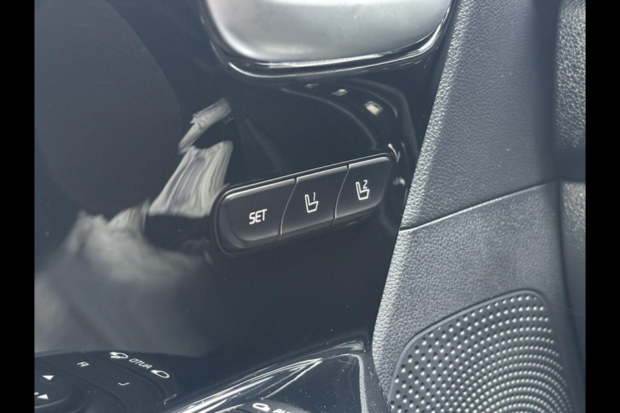 Kia Niro 1.6 GDi PHEV ExecutiveLine | Trekhaak | Leder | Schuifdak | Stoelverwarming/koeling |  Adaptive cruise control | JBL audio | Geheugenstoelen | Camera