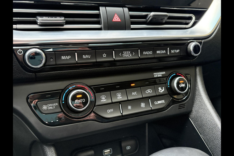 Kia Niro 1.6 GDi PHEV ExecutiveLine | Trekhaak | Leder | Schuifdak | Stoelverwarming/koeling |  Adaptive cruise control | JBL audio | Geheugenstoelen | Camera
