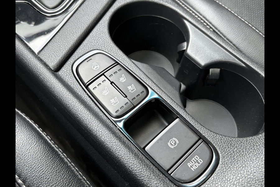 Kia Niro 1.6 GDi PHEV ExecutiveLine | Trekhaak | Leder | Schuifdak | Stoelverwarming/koeling |  Adaptive cruise control | JBL audio | Geheugenstoelen | Camera
